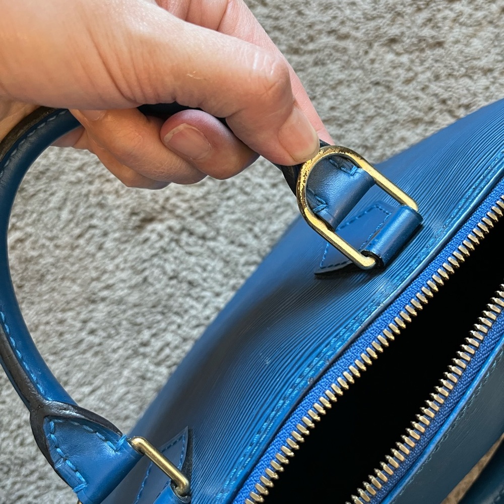 Louis Vuitton Epi Alma - Blue - Picture 6 of 7